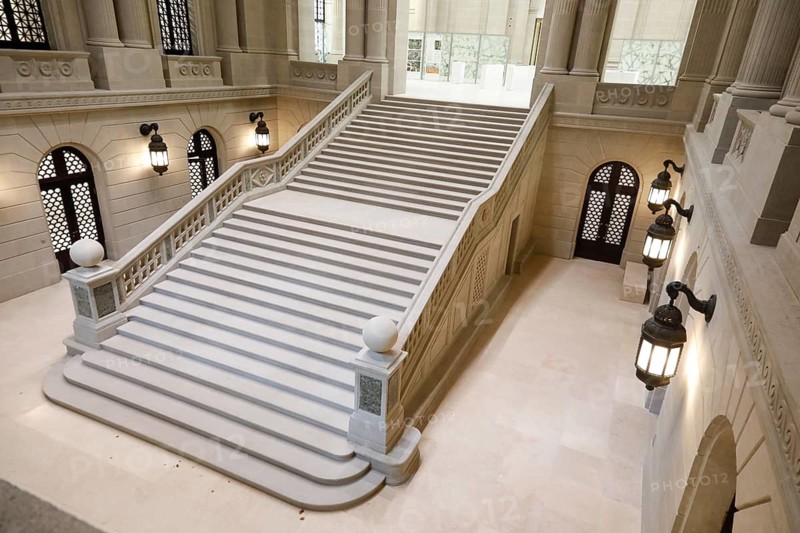 View of the renovated central staircase of the Berlin State Library in the Unter den Linden building. The basic refurbishment by the Federal Office for Building and Regional Planning has now been completed, 01 November 2019