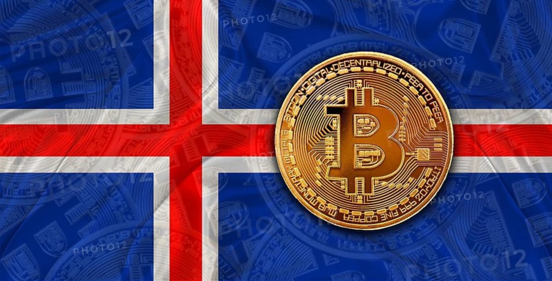 Investors in Blockchain Technology with Iceland flag background. Bitcoin cryptocurrency with Icelandic flag