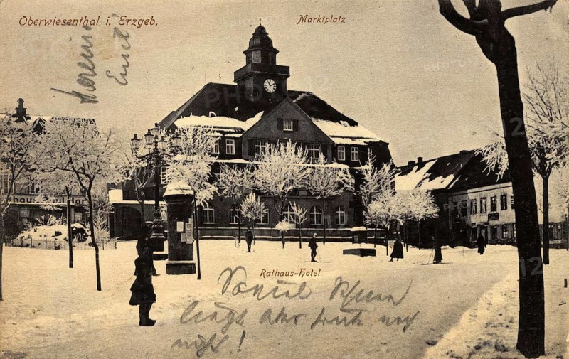 Market square with the town hall hotel in the spa town of Oberwiesenthal in the Ore Mountains, presumably at the beginning of the 20th century, Saxony, Germany, authentic reproduction of an old postcard, around 1910, historical, exact date unknown