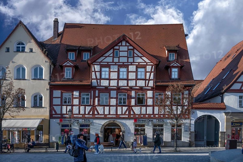Historic half-timbered house, 17th century, market square, Lauf an der Pegnitz, Middle Franconia, Bavaria, Germany