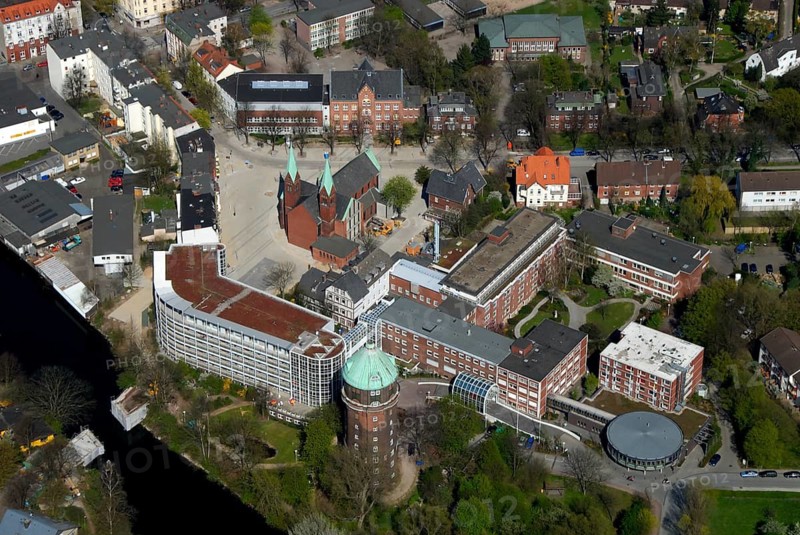 Groß Sand, Hamburg, Wilhelmsburg, hospital, Groß Sand, care, water tower, church, Bonifatiusstraße, aerial view, aerial view