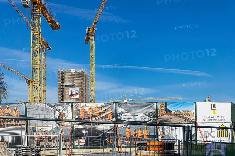 Open days on the construction site at the new main railway station started with great public interest. The construction site can still be visited until Easter Monday. However, the 75, 000 tickets are already almost fully booked. The infrastructure project is scheduled to go online at the end of 2026. Deutsche Bahn currently puts the total cost of Stuttgart 21 at around eleven billion euros. Stuttgart, Baden-Württemberg, Germany