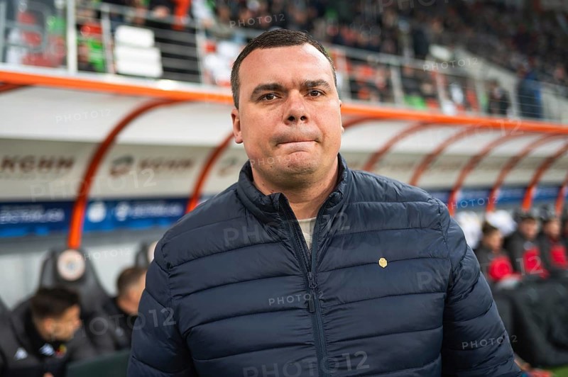 LUBIN, POLAND - APRIL 20, 2024: Football match Polish PKO Ekstraklasa between KGHM Zaglebie Lubin vs Jagiellonia Bialystok. Head coach of Jagiellonia Adrian Siemieniec.
