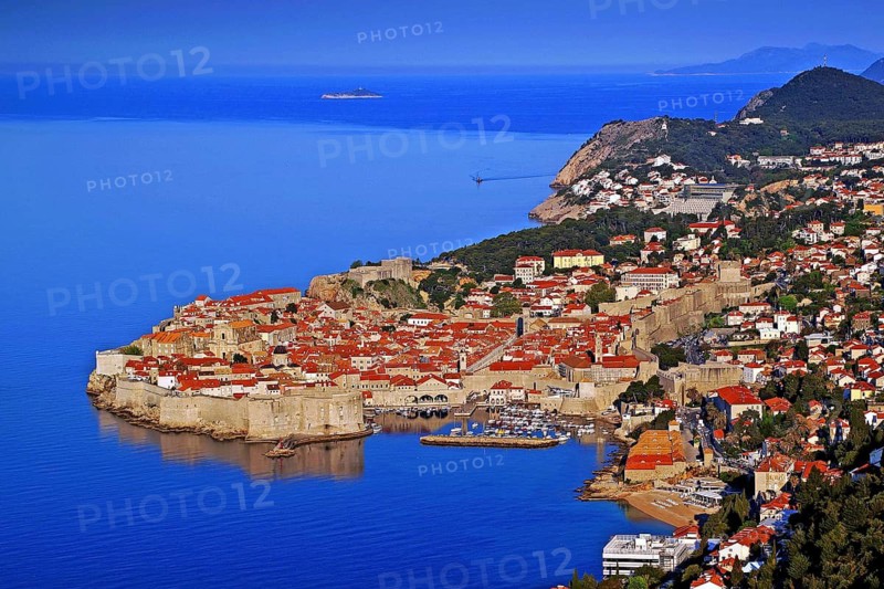Croatia, view of Dubrovnik, twilight, city, peninsula, Dalmatia, travel, Europe, Dubrovnik