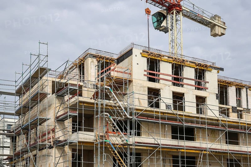 Gelsenkirchen, North Rhine-Westphalia, Germany, new development area in the Graf Bismarck district, new flat block, flat flats, site of the former Graf Bismarck colliery, on the Rhine-Herne Canal in the Gelsenkirchen Bismarck district