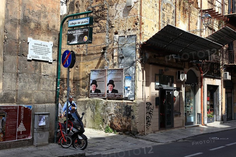 City of Palermo, house facade in the old town, Sicily, Italy