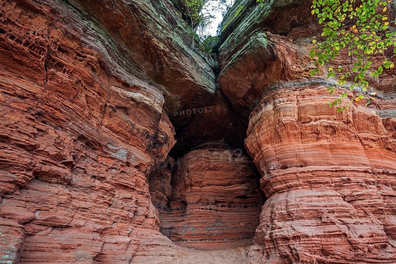 Old castle rock, red sandstone rock formation, natural and cultural monument, Brechenberg near Eppenbrunn, Palatinate Forest, Rhineland-Palatinate, Germany