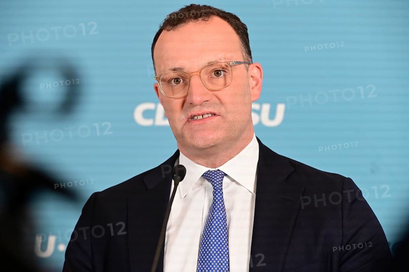 Tuesday statement from the CDU-CSU parliamentary group in the Bundestag: parliamentary group leader Jens Spahn (CDU) and Alexander Hoffmann (CSU) explain their positions on current topics of the session week, pictured here is Jens Spahn