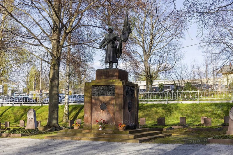 The Soviet cemetery of honour in Freiberg is the resting place of 114 soldiers and officers of the Red Army who either died during the fighting in the Freiberg area in May 1945 or died later from their wounds. Other graves contain deceased forced labourers, Freiberg, Saxony, Germany