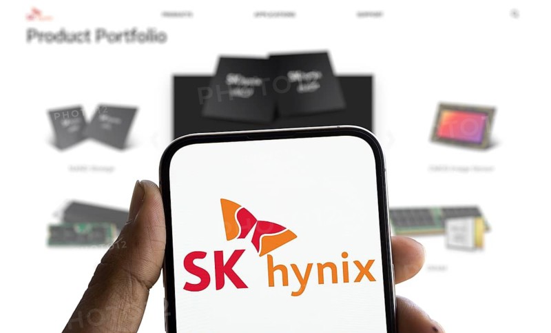 SK hynix logo is displayed on smartphone. SK Hynix Inc is a South Korean semiconductor company.