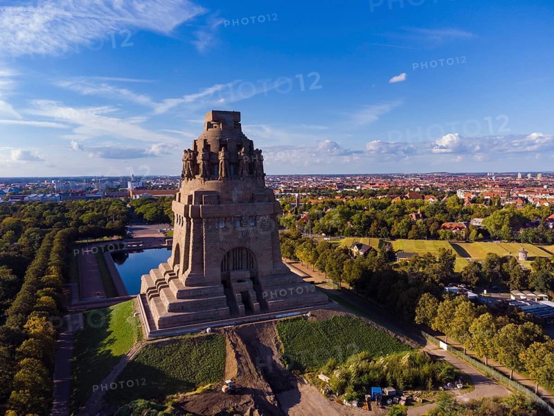 The Monument to the Battle of the Nations in the south-east of Leipzig was erected in memory of the Battle of the Nations according to designs by the Berlin architect Bruno Schmitz and inaugurated on 18 October 1913. The sculptural works were designed by the sculptors Christian Behrens and Franz Metzner