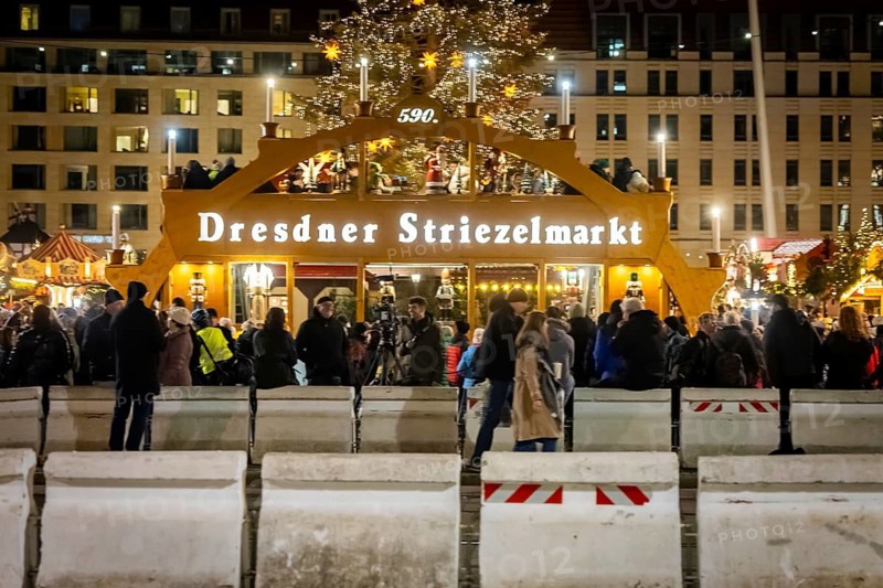 The Dresden Striezelmarkt is a Christmas market in Dresden. It has been held in Advent since 1434, usually on the Altmarkt square, and attracts an average of around two million visitors every year. It is the oldest certified Christmas market in Germany. After the attack in Magdeburg, security aspects are once again the focus of public interest. Dresden, Saxony, Germany