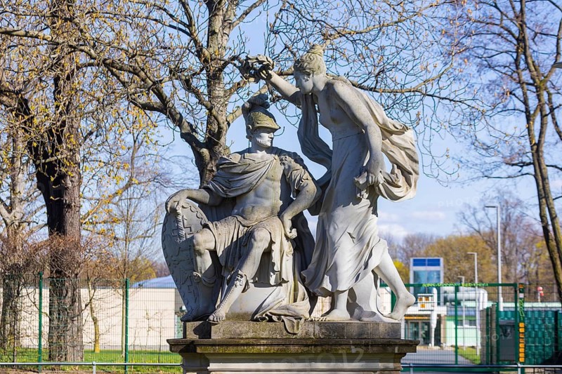 Civic Meadow and Blossom Park Plastic Group Mars and Venus (Ares and Aphrodite)