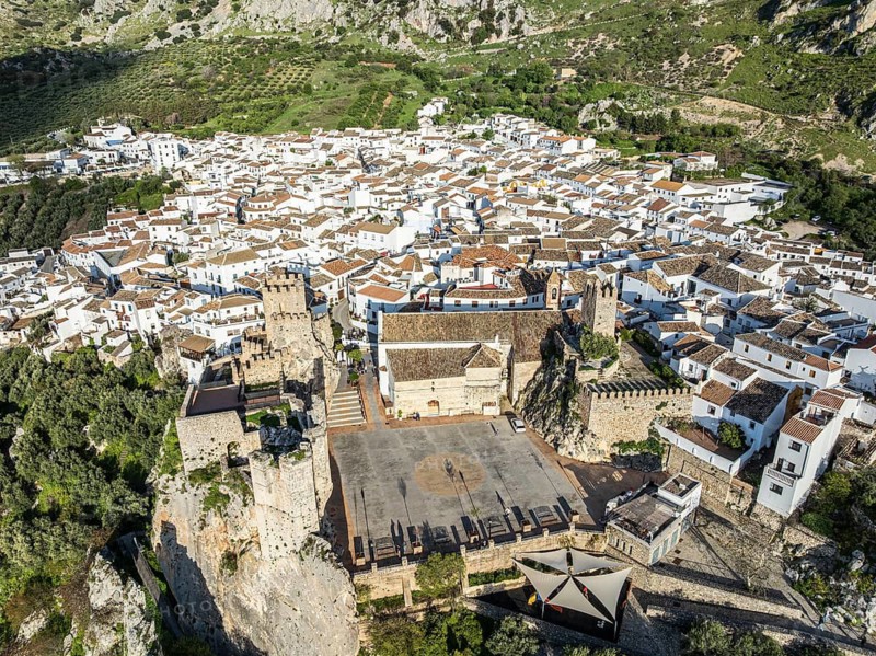 Aerial view of Zuheros castle and village, Sierras Subbéticas, Zuheros, Córdoba province, Andalusia, Spain