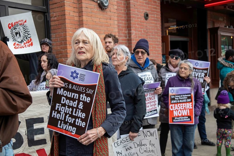 Detroit, Michigan USA, 7 November 2023, Members and supporters of Jewish Voice for Peace held a vigil outside Congressman Shri Thanedar's office, calling for him to support a ceasefire in the war in Gaza. The group said Gaza is a graveyard for children.