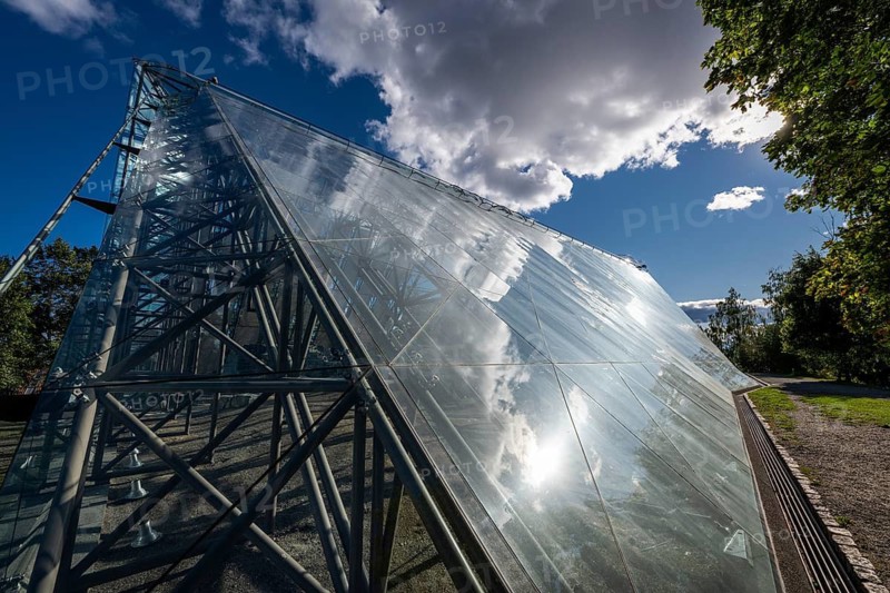 Glass canopy by architects Kjell Lund and the Lund & Slaatto office over the ruins of Hamar Cathedral, Domkirkeodden Peninsula in Lake Mjøsa, Innlandet Province, Hamar, Norway
