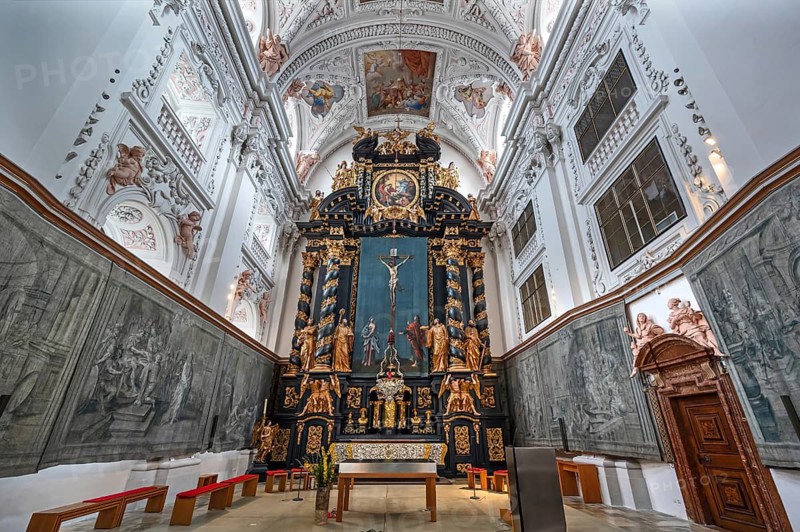 Altar room with fasting cloth from 1697 by Carl Reslfeld, at the high altar, parish church of the Assumption of Mary, the church Baroque architecture of the 17th century, Garsten, Upper Austria
