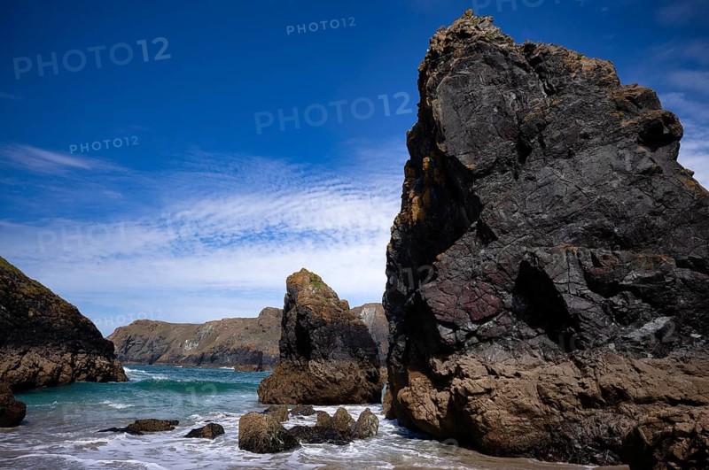 Coastal landscape, coast, rock formations, rocks, sandy beach, beach, sea, Kynance Cove, Mount's Bay, Lizard Peninsula, peninsula, Cornwall, England, Great Britain, Great Britain