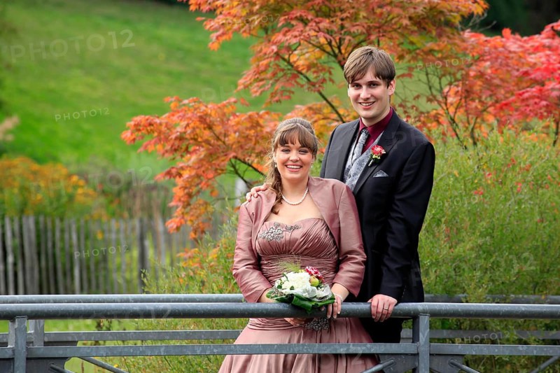Happy wedding couple after the wedding ceremony, man, woman, marriage, outdoor view, romantic, couple, Bund fürs Leben, Lower Saxony, Federal Republic of Germany