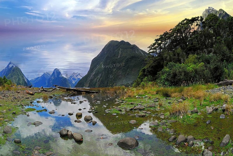Milford Sound, Fiordland National Park, World Heritage South West New Zealand, West Coast, South Island New Zealand Milford Sound, South Island, New Zealand