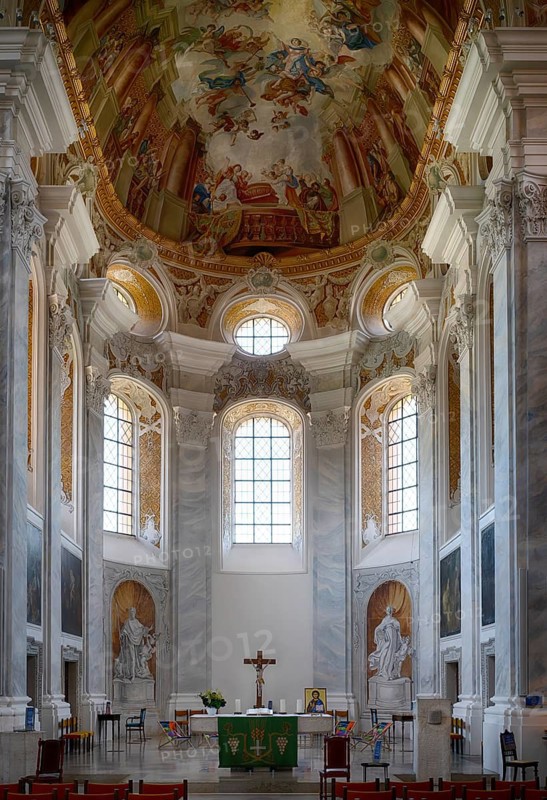 Interior view, chancel, altar, ceiling, ceiling fresco, Protestant town church, Ellwangen (Jagst), Baden-Württemberg, Germany