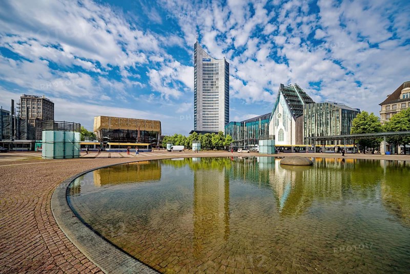 Morning atmosphere, Leipzig Augustusplatz with Gewandhaus, Mendebrunnen, city skyscraper and university, reflection, water reflection, Leipzig, Saxony, Germany