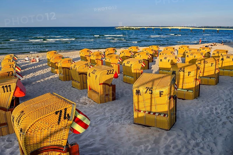 Beach and pier in Scharbeutz, Schleswig-Holstein, Germany +++ editorial use only