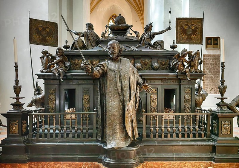 Interior view, tomb of Louis the Bavarian, Church of Our Lady, Cathedral of Our Lady, Munich Cathedral, Munich, Bavaria, Germany