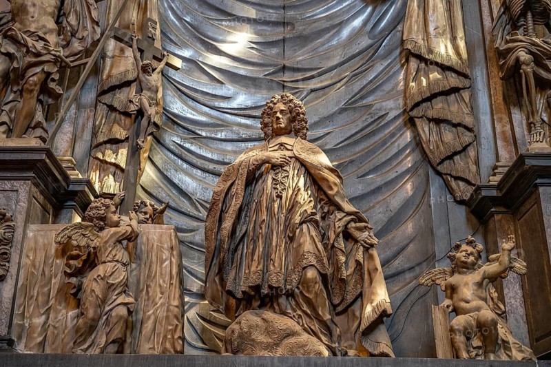 Tomb of Heinrich Ferdinand von der Leyen in the interior of St. Martin's Cathedral or Mainzer Cathedral in Mainz, Rhineland-Palatinate, Germany