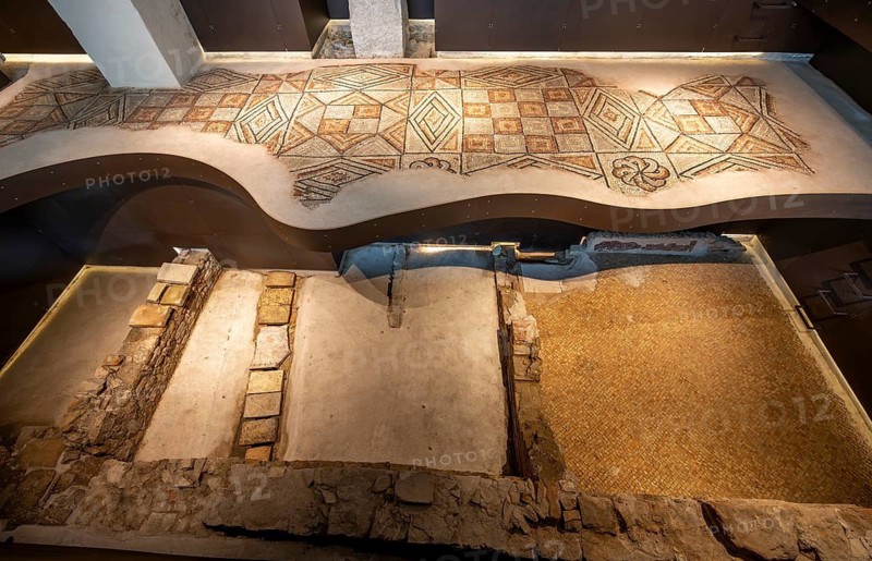 Floor mosaics with geometric patterns, mosaic floors from different periods one above the other, Domus and Palazzo Episcopale, Ancient Roman House and episcopal palace, UNESCO World Heritage Site, Aquileia, Friuli, Italy