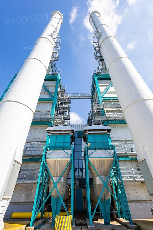 Innovationskraftwerk Dresden-Reick, large heat pump, Dresden, Saxony, Germany