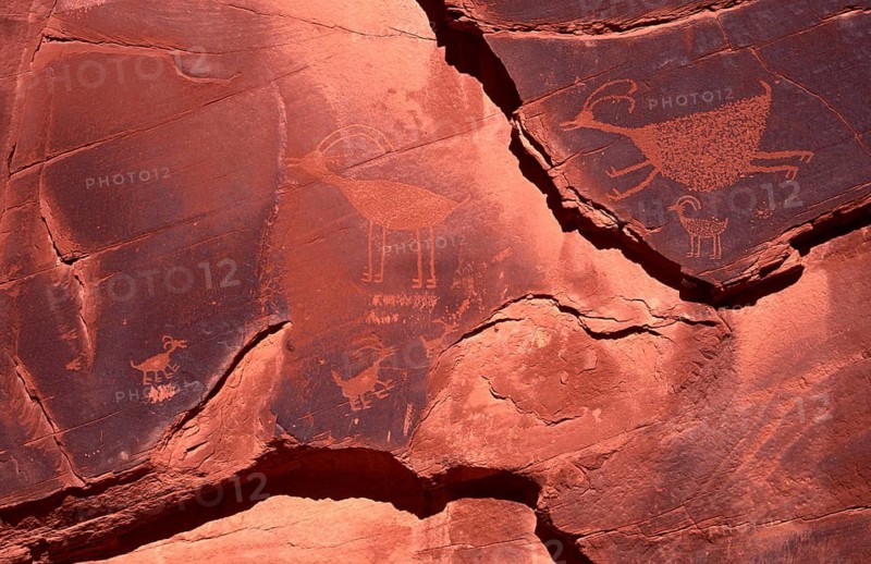 Geography, travel, rocky landscape, Monument Valley NP, rock carvings, rocks, characters, sandstone, Arizona, USA. Geography, Travel, Sandstone, Stone, Red, Rock Painting, Rocks, Rock Landscape, Monument Valley NP, Arizona USA, MONUMENT VALLEY NP, ARIZONA, USA