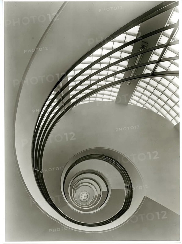 Spiral staircase, staircase, winding, spiral, snail shell, modern, post-war modern, elegant, 1950s