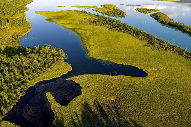 Aerial view of river Vistasjohka, branching river arms, turquoise colored river, Vistasvagge valley, Nikkaluokta, Norrland, Sweden
