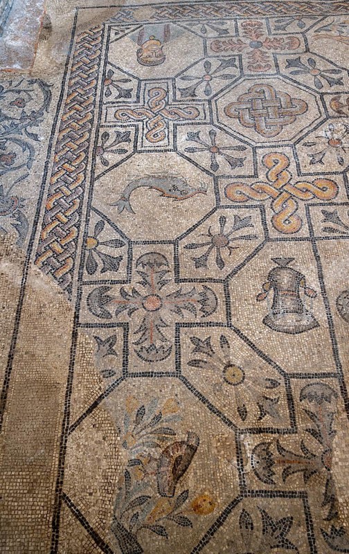 Detailed floor mosaic with depictions of animals and plant patterns, Basilica di Santa Maria Assunta, Basilica of Aquileia, UNESCO World Heritage Site, Aquileia, Friuli, Italy