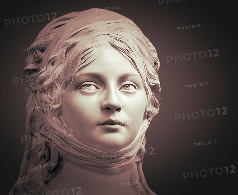 Louise of Mecklenburg-Strelitz, Luise Herzogin zu Mecklenburg - Strelitz, Luise Auguste Wilhelmine Amalie Herzogin zu Mecklenburg, Königin Luise, 1776 – 1810, Queen of Prussia as the wife of King Frederick William III, digitally edited after a bust by Johann Gottfried Schadow