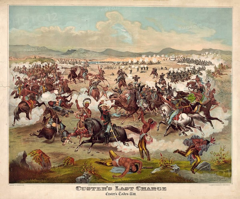 Romanticized and heroized portrayal of George Armstrong Custer's last stand at the Battle of the Little Bighorn. The Battle of Little Bighorn took place on June 25 and 26, 1876 in present-day Montana, during which US troops under Custer were crushingly defeated by Lakota-Sioux and Cheyenne. The work shows the lieutenant colonel in the center riding a black horse with a rifle drawn, surrounded by fighting cavalrymen and Indian warriors, American history, authentic, digitally restored reproduction in high resolution from a 19th-century original, exact date of depiction unknown, historical