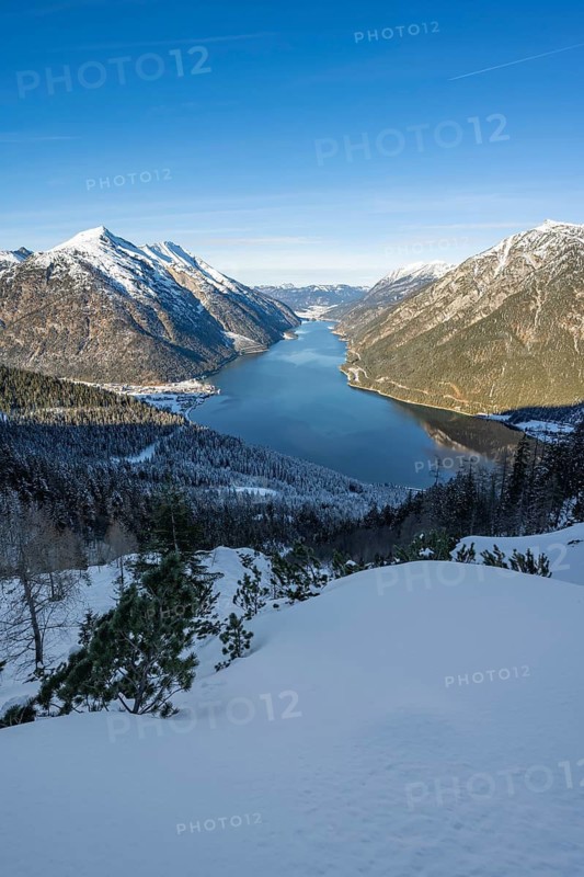 Scenic view of Lake Achensee and winter mountain scenery, Bärenkopf, Achensee, Tyrol, Austria