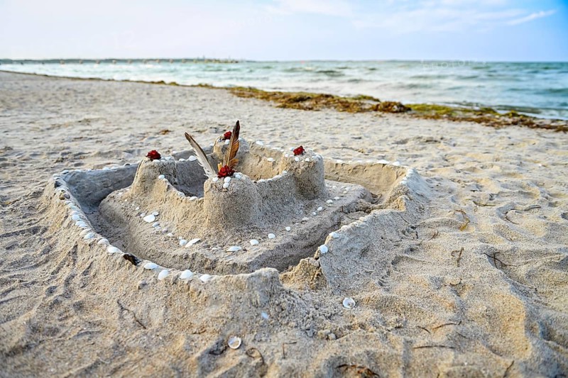 Sandburg am Strand in Scharbeutz, Schleswig-Holstein, Germany +++ editorial use only