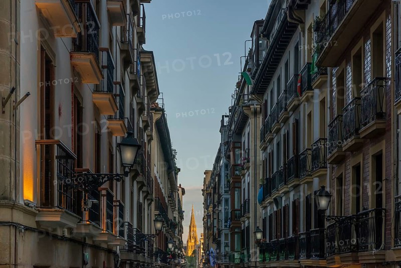 Evening atmosphere in the old town, with a view of the Cathedral of the Good Shepherd (Catedral del Buen Pastor), San Sebastián, the Basque Country, Spain