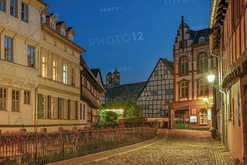 Gasse illuminates Quedlinburg Harz Germany