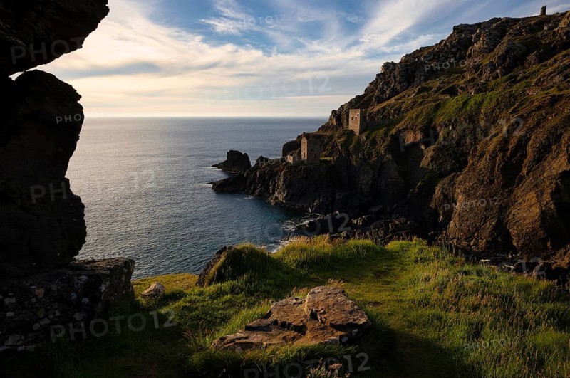 Ruin, Crown Mine Engine Houses, Botallack Tin Mine, Tin Mine, Tin Mine, Mining, Pendeen, Trewellard near St Just in Penwith, Coast, Cliffs, Evening, Cornwall, England, Great Britain, Great Britain