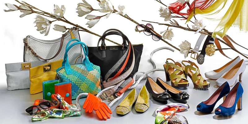 Window decoration, shoes and bags, department store, Munich, Bavaria, Germany