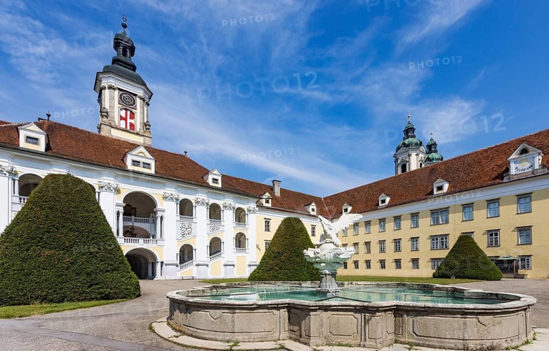 Augustiner Chorherrenstift Sankt Florian, Adlerbrunnen, Upper Austria, Austria