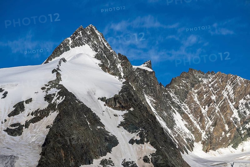 View of Grossglockner, highest mountain in Austria, Alps, Heiligenblut am Grossglockner, Carinthia, Austria