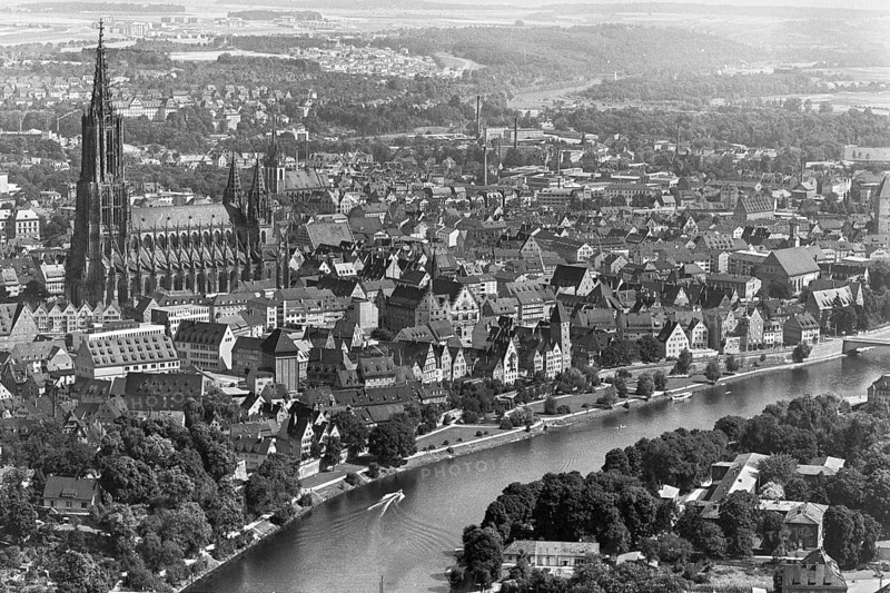 Historical aerial view of Ulm Danube with Münster from 1961, Ulm, Baden-Württemberg, Germany