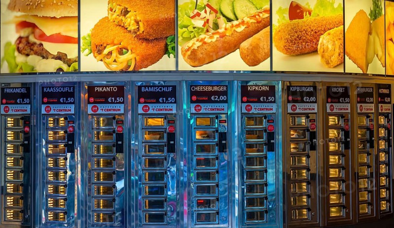 Fastfood vending machine, Enschede, Netherlands