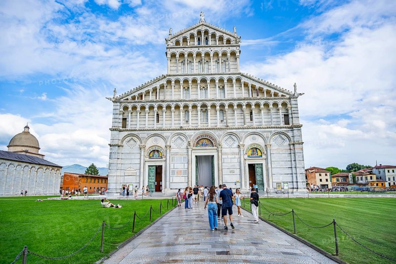 Piazza dei Miracoli at Pisa on a sunny day, Tuscany, UNESCO World Heritage, Italy, Europe, Europe