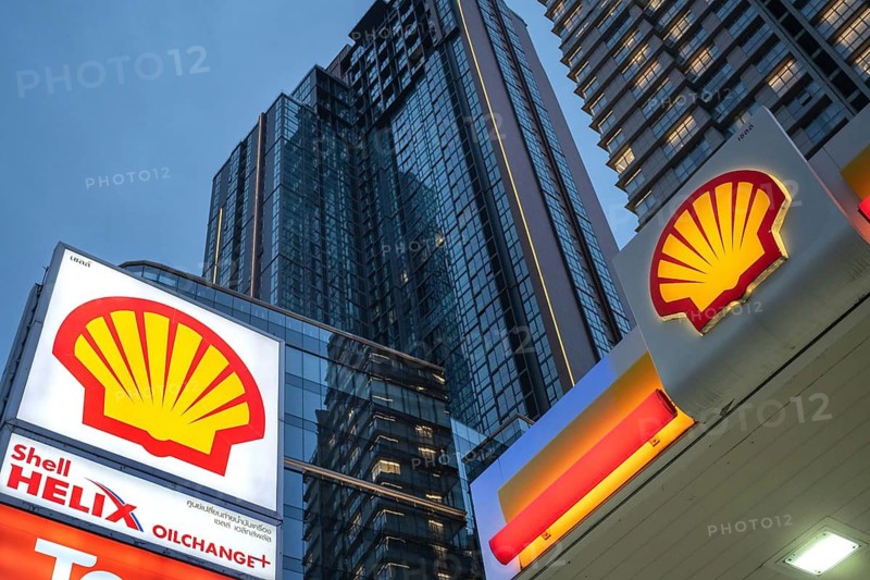 Bangkok, Thailand. August 18th 2026. Sign with brand logo for Shell plc, a British multinational oil and gas company, displayed outside a petrol service station in central Bangkok, Thailand. Asia