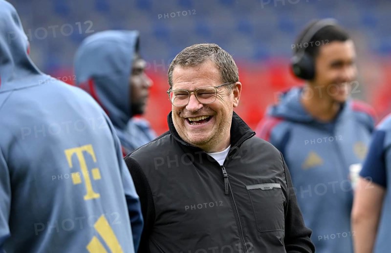 Sporting Director Max Eberl, FC Bayern Munich, FCB: A portrait amongst the players, Jamal Musiala, FC Bayern Munich, FCB (10), Bundesliga, football, Voith-Arena, Heidenheim, Baden-Württemberg, Germany